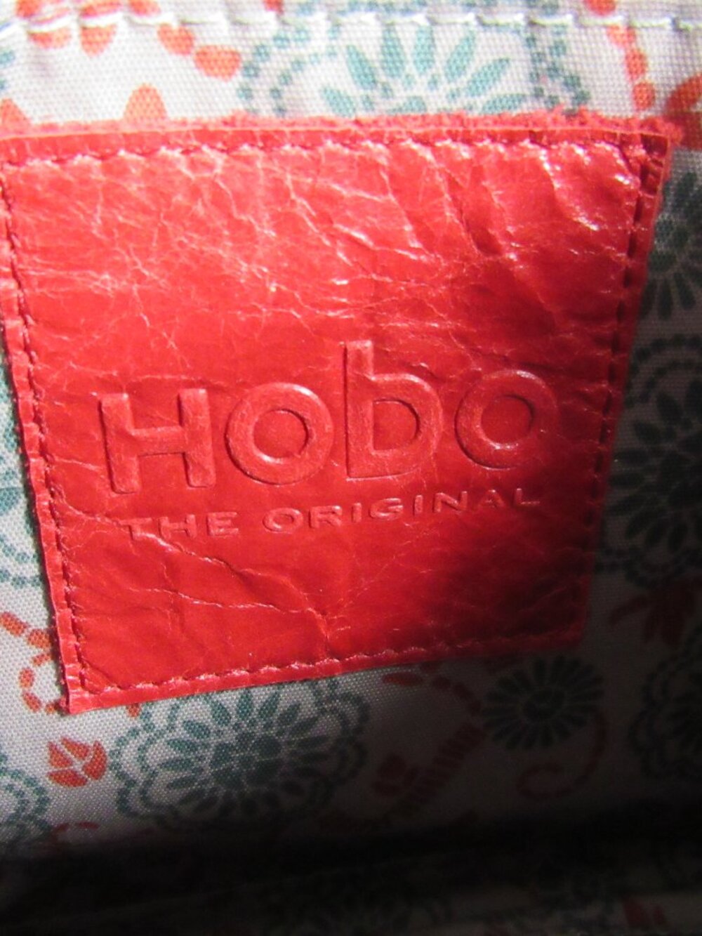 HOBO INTERNATIONAL BROWN XBODY BAG LOTS OF POCKETS GENUINE LEATHER - Picture 3 of 13
